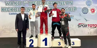 Körfez Gençlerbirliği Sporcusu Burak Güneş 1. Uluslararası Akdeniz Kick Boks Şampiyonası'nda Şampiyon Oldu