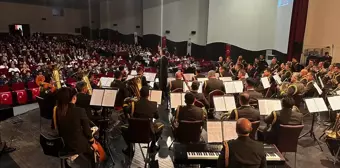 Afyonkarahisar'da Milli Savunma Bakanlığı Armoni Mızıkası Komutanlığı konser verdi