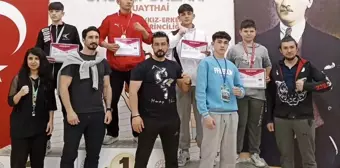 Sinop'ta düzenlenen Okul Sporları Muay Thai Yıldızlar Türkiye Şampiyonası'nda Kayseri'yi temsil eden sporcular 7 madalya kazandı