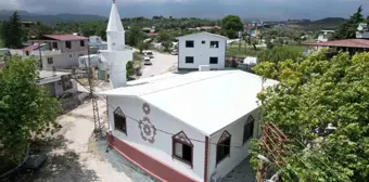 Hayırseverin Yaptırdığı Cami İbadete Açıldı