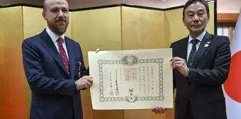 Japonya Hükümeti, Necmeddin Bilal Erdoğan'a Nişan Takdim Etti