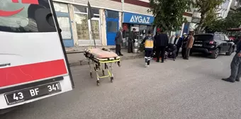 Kütahya'da Otomobilin Hareket Etmesi Sonucu Sürücü Yaralandı