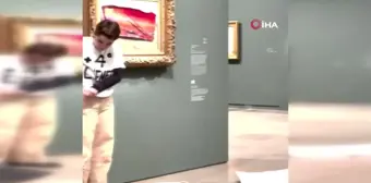 Fransız aktivistten Monet'in tablosuna küresel ısınma eylemi