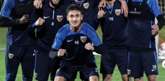 Kayserispor'da 10 genç futbolcu forma şansı buldu