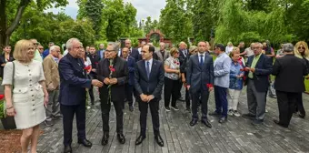 Nazım Hikmet'in ölüm yıl dönümü Moskova'da anıldı