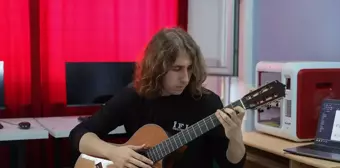 İzmir Fen Lisesi Öğrencisi Yapay Zeka ile Klasik Gitar Eserleri Üretiyor