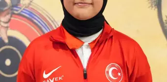 Milli Okçu Elif Berra Gökkır, 2024 Paris Olimpiyat Oyunları'nda Altın Madalya Hedefliyor