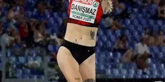 Tuğba Danışmaz, Avrupa Atletizm Şampiyonası'nda gümüş madalya kazandı