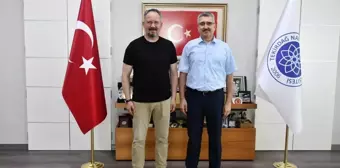 AK Parti Milletvekili Mestan Özcan, NKÜ Rektörü Prof. Dr. Mümin Şahin'i ziyaret etti