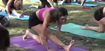 Nilüfer Belediyesi ve Hindistan Başkonsolosluğu Uluslararası Yoga Günü Etkinliği Düzenledi