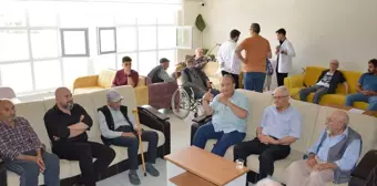 Sivrihisar Huzurevi Yaşlı Bakım ve Rehabilitasyon Merkezi'nde sağlık taraması yapıldı