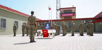 Sınırda nöbet tutan asker, ailesinin sürpriz ziyaretiyle çifte bayram yaşadı