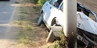 Aydın'ın Köşk ilçesinde elektrik direğine çarpan otomobilin sürücüsü yaralandı