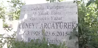 Gazeteci-yazar Cüneyt Arcayürek vefatının dokuzuncu yıl dönümünde anıldı