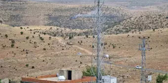 Mardin'in Mazıdağı ilçesinde ormanlık alanda yangın çıktı