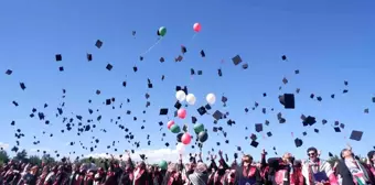 Erzurum Atatürk Üniversitesi Tıp Fakültesi Mezunları Filistin'e Destek İçin Balon Uçurdu