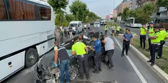 Çorlu'da otobüse çarpan otomobilin sürücüsü ağır yaralandı