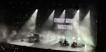 Rus Müzisyen Evgeny Grinko, Harbiye Cemil Topuzlu Açıkhava Tiyatrosu'nda Konser Verdi