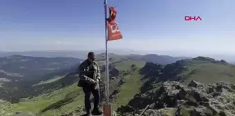 Köroğlu Dağları'nda Türk Bayrağı Değiştirildi