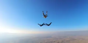 Eskişehir'de 5. Skydiving Fest-Paraşüt Günleri Başladı