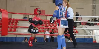 Kayseri'de Şehit Özel Harekat Polisi Musa Yüce'nin Adını Taşıyan Muaythai Şampiyonası Düzenleniyor