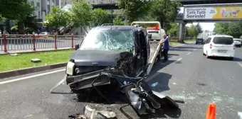 Kayseri'de jeep ile hafif ticari araç çarpıştı: 2 yaralı