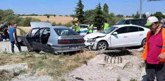 Kütahya'da trafik kazası: 1 ölü, 2 yaralı