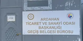 Ardahan'da Çıldır-Aktaş Gümrük Kapısı'nda geçiş belgesi işlemleri tır parkında yapılacak