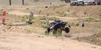 Niğde'de 15 Temmuz Şehitleri Anısına Off-Road Yarışı Düzenlendi