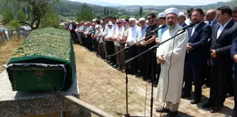 Diyanet İşleri Başkanı Ali Erbaş, Halil İbrahim Güçlü'nün cenazesine katıldı