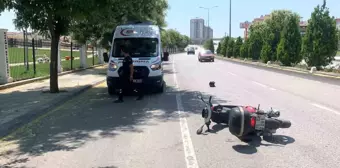 Karaman'da motosiklet ile otomobil çarpıştı: 75 yaşındaki sürücü yaralandı