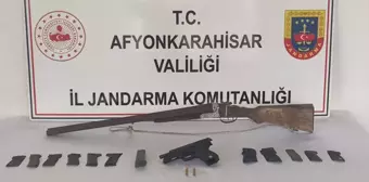 Afyonkarahisar'da İzinsiz Silah Satışı ve Tamiri Yapan Şüpheliye Adli İşlem Uygulandı