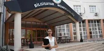 Depremde babasını kaybeden genç kız İngiltere'ye yüksek lisans için kabul edildi