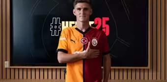 Sağ bek transferinde mutlu son! Galatasaray, Elias Jelert'i kadrosuna kattı