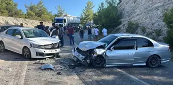 Uşak'ta trafik kazası: 5 kişi yaralandı