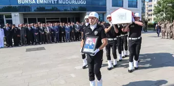 Bursa'da Kanser Tedavisi Gören İl Emniyet Müdür Yardımcısı Özay Başkent İçin Tören Düzenlendi