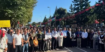 İsmail Heniyye için Sakarya'da yürüyüş düzenlendi