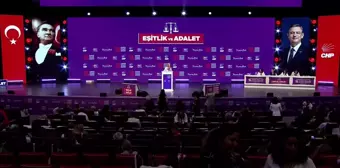 CHP Kadın Kolları Kurultayında Aylin Nazlıaka'dan İstanbul Sözleşmesi ve Kadın Haklarına Destek