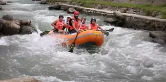 Rize'de Uluslararası Rafting Yarışması Düzenlendi