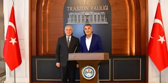 Trabzon Valisi Aziz Yıldırım, Şenol Güneş'le bir araya geldi