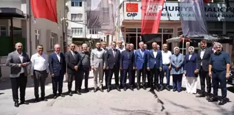 AK Parti Heyeti Kayseri'deki Siyasi Partileri Ziyaret Etti