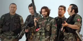 Maskeli Beşler Irak filmi oyuncuları kim, konusu ne, sonu nasıl bitiyor? Maskeli Beşler Irak filmi ne zaman, nerede çekildi? Maskeli Beşler Irak filmi