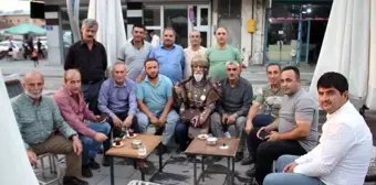 Hacı Hasan Keskin, Sultan Alparslan kostümüyle Malazgirt'te büyük ilgi gördü