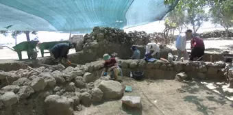 Zincirli Höyük'teki kazılar 14. etap çalışmalarıyla devam ediyor