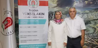 Amasya'da 28 Yıllık Evli Çift Aynı Üniversitede Okuyacak