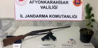 Afyonkarahisar'da kenevir bitkisi ve ateşli silah ele geçirildi