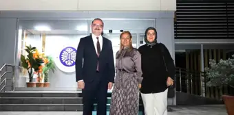 Ak Parti Erzurum Milletvekili Fatma Öncü ve Kadın Kolları Başkanı Beyza Saltuklu Özdemir, Atatürk Üniversitesi Rektörü'nü ziyaret etti