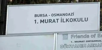 Bursa'da veliler, yıkılan okulun yerine yeni okul yapılması talebiyle eylem yaptı