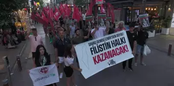 İzmir'de ABD Donanması'na Karşı Protesto