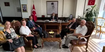 Tekirdağ İl Sağlık Müdürlüğü Halk Sağlığı Hizmetleri Başkanı Hacı Bayram Zengin, Süleymanpaşa Kaymakamı Mustafa Güler ve Tekirdağ Namık Kemal Üniversitesi Rektörü Mümin Şahin'i ziyaret etti